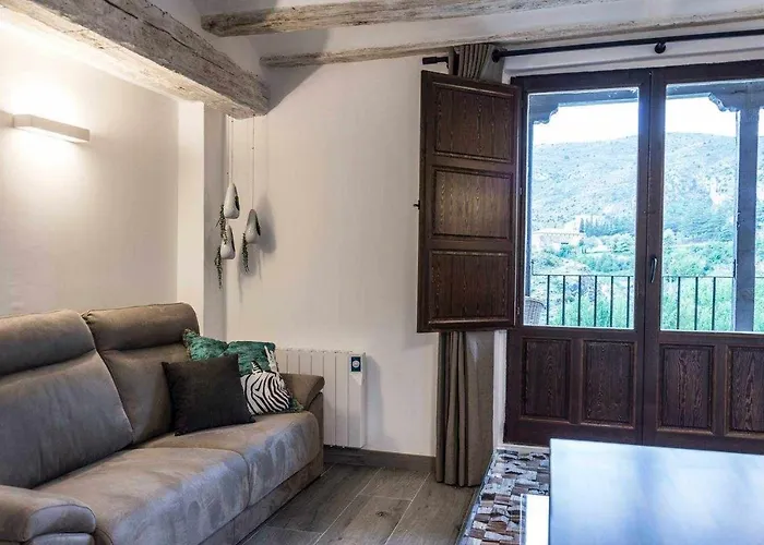 Casa Jarreta Azagra الباراثين